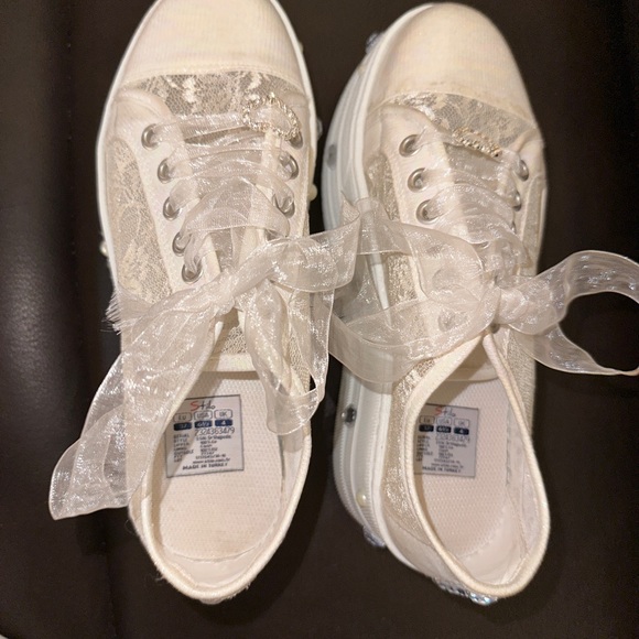 Personalized Customized Bridal / Event Shoes - Picture 4 of 9